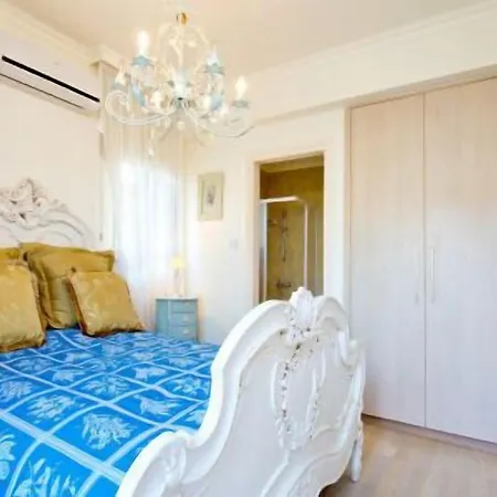 Amadora Luxury Villas Вилла *