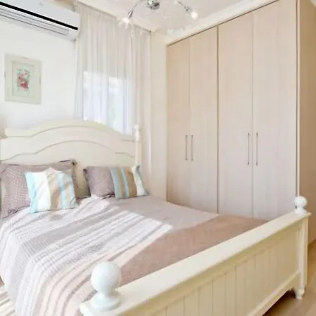 Amadora Luxury *