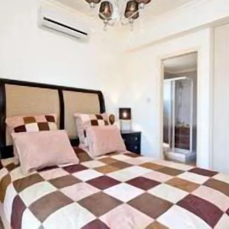 Amadora Luxury *