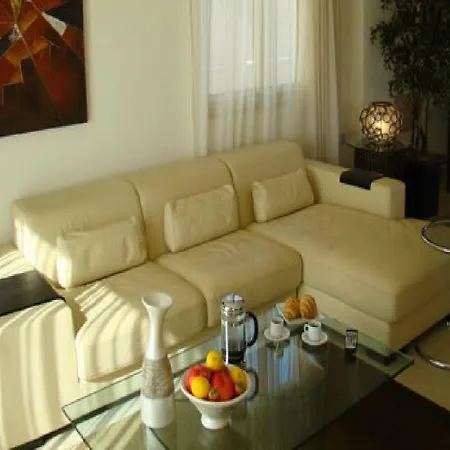 Βίλα Amadora Luxury Pernera